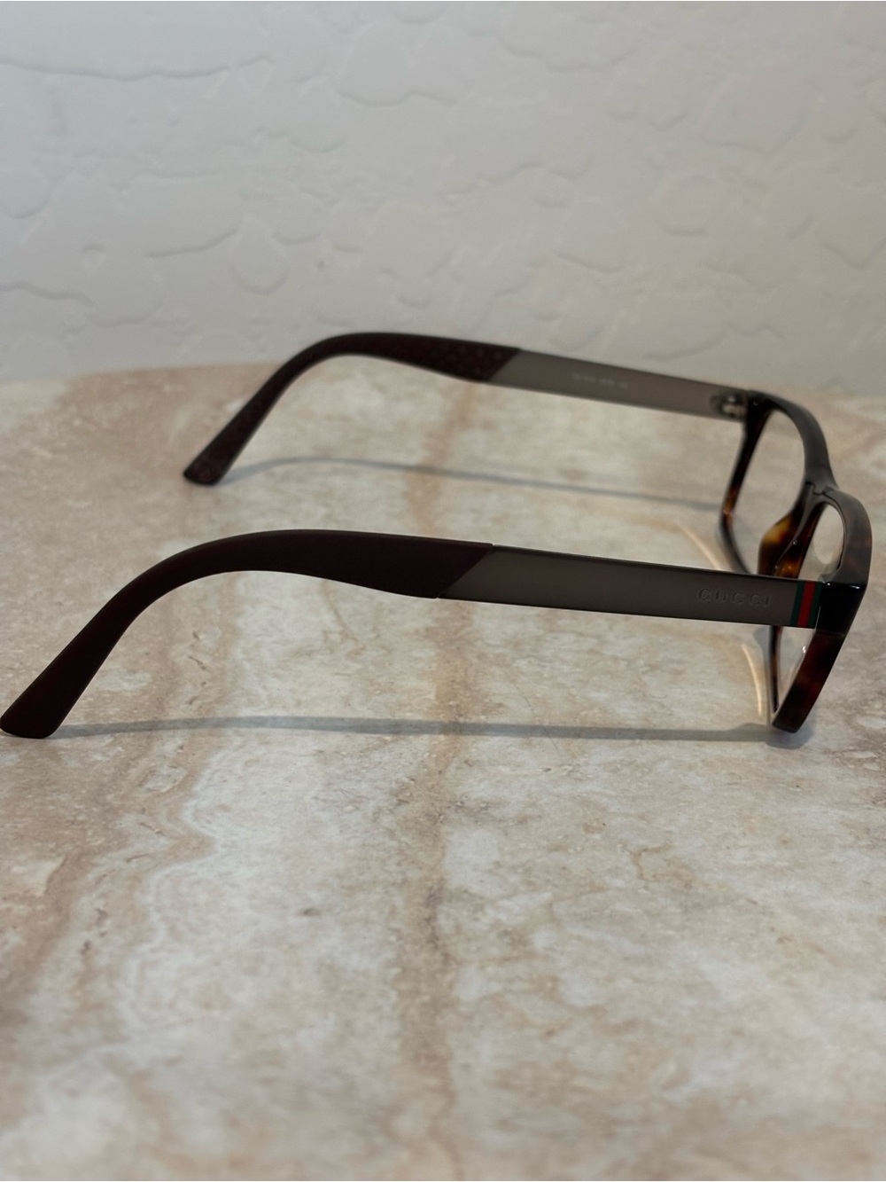 Gucci GG1054 rectangular metal and tortoise shell unisex eyeglasses - Picture 3 of 9